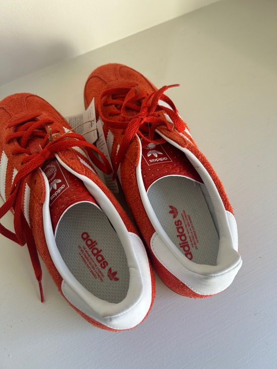Adidas Women’s Gazelle Indoor Bold Orange Suede Sneakers Size 7 NWT - Picture 7 of 8
